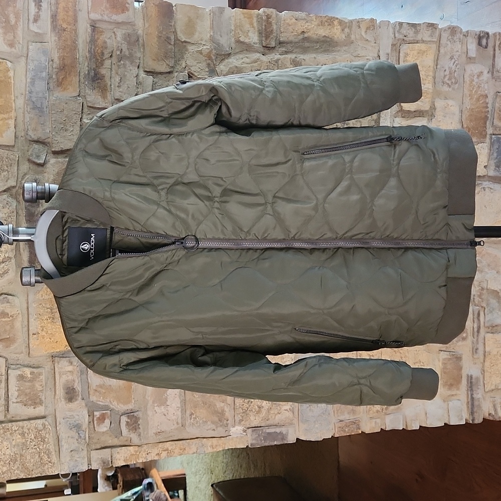 Volcom Olive Green Quilted Puffer Jacket